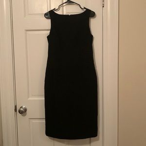 Essential wool black dress